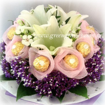 HB09819-LLGRW-3 Wh Lily+9 Rocher Chocolate
