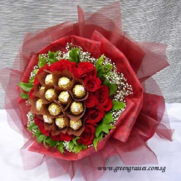 HB12902 DRW-18 Red Rose+12 Rocher Chocolate
