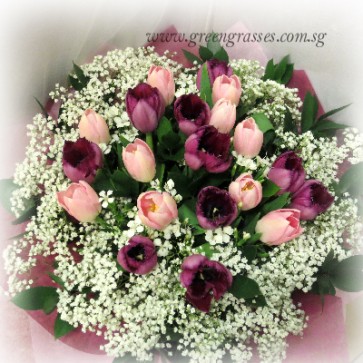 HB15058 ORW-19 or 20 Tulip(Pk+Ppl) Hand Bouquet