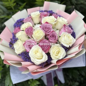 HB14337 BOQ-19 or 20 Roses(Purple & Wh)