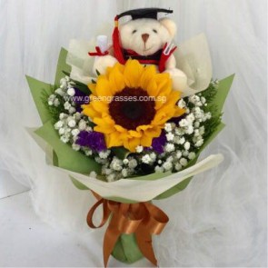 GRHB05818 GLSW-1 Sunflower w/4" Graduate Bear