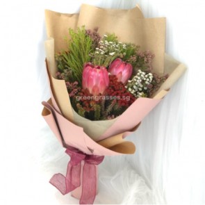 HB09077-LSW-Wild Flowers hand bouquet