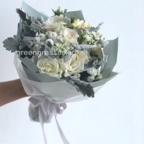 HB08091 BOQ-Assorted Wh Roses Bouquet