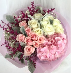 HB15030 DRW-Pk Hydrangea+16 Roses(Wh+Pk) Hand Bouquet